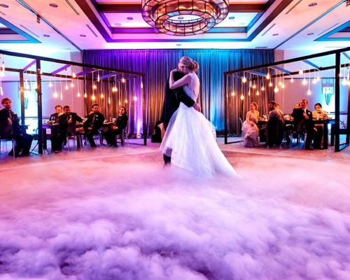 dancing-on-the-clouds-dry-ice-machine